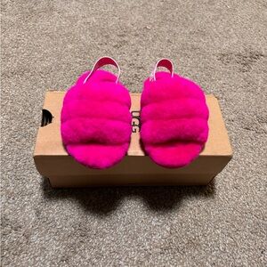 UGG Fluff Yeah Slides Pink Toddler Size 8